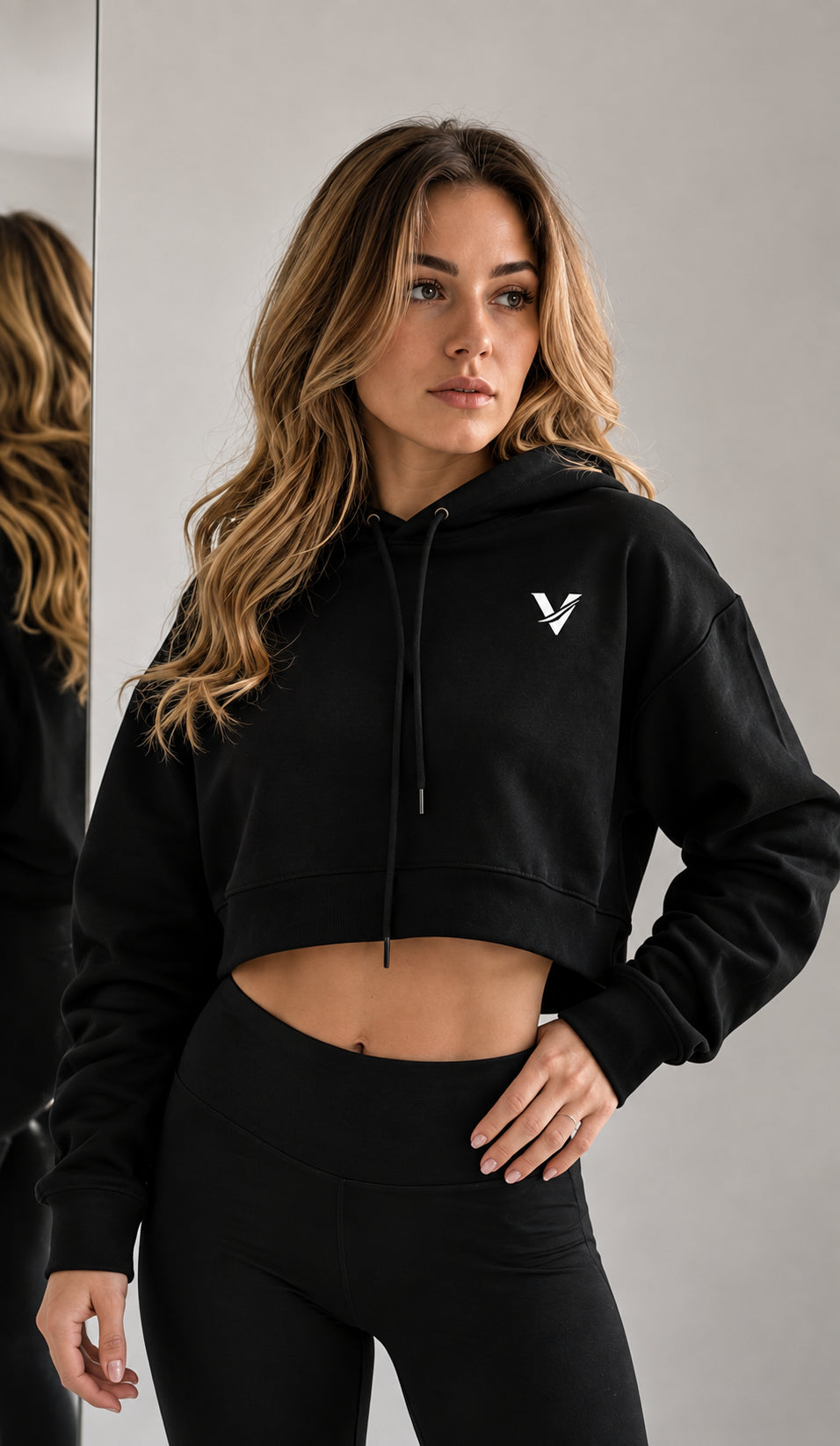 Sweat à capuche court | Veyrit